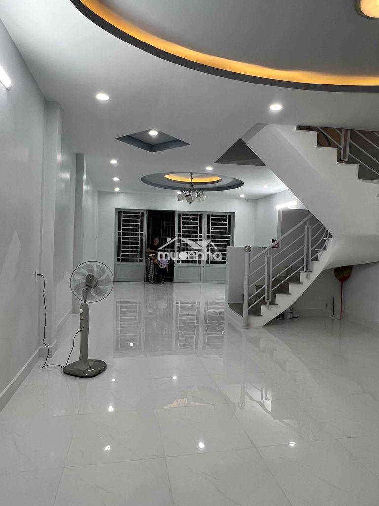 Cho thuê nhà nguyên căn hẻm oto rông rãi 2 on 3wc nhà mới