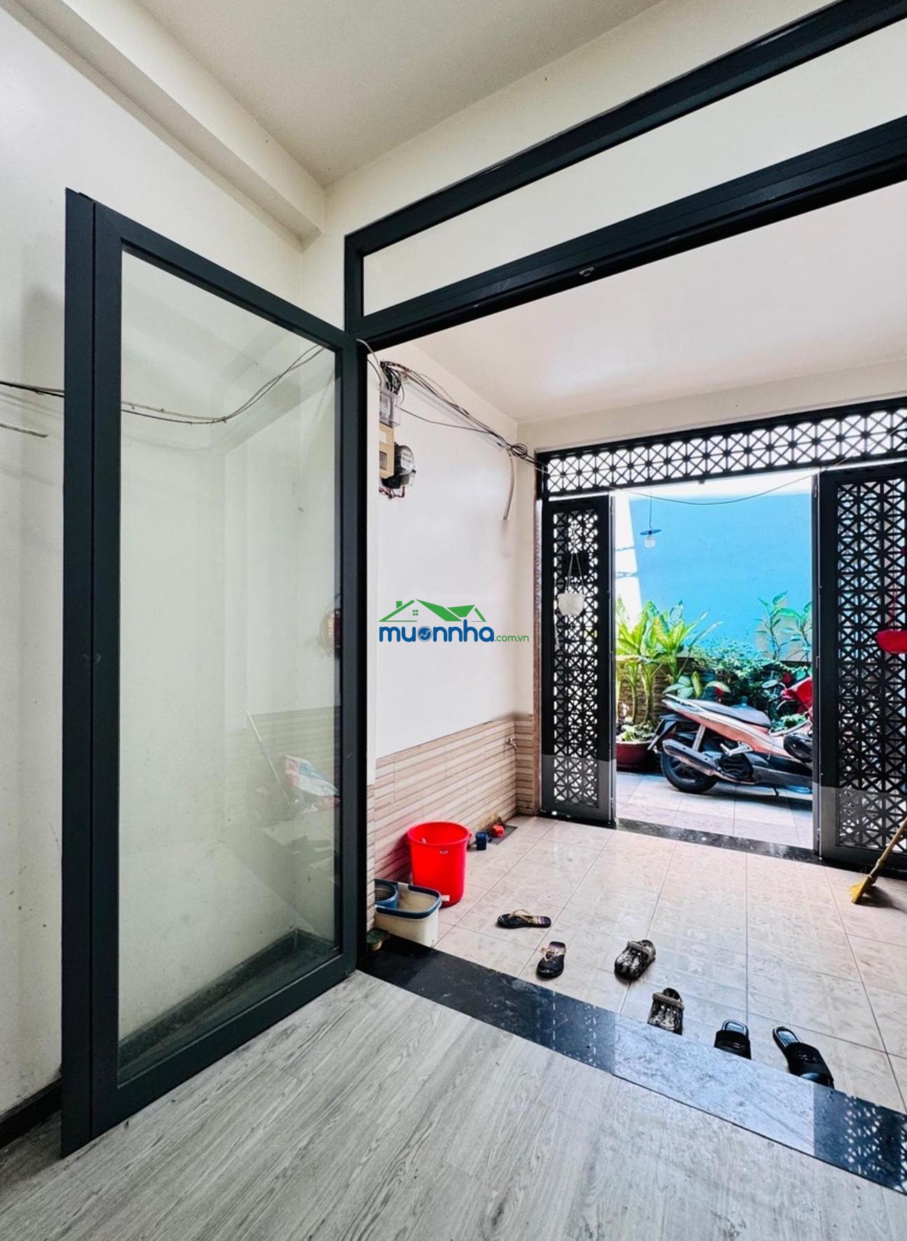 Hiếm có vô nhị - gần 40m2 - 3 tầng sân thượng - 3pn - 1 căn ra ô tô - ngay bv gia định - 4