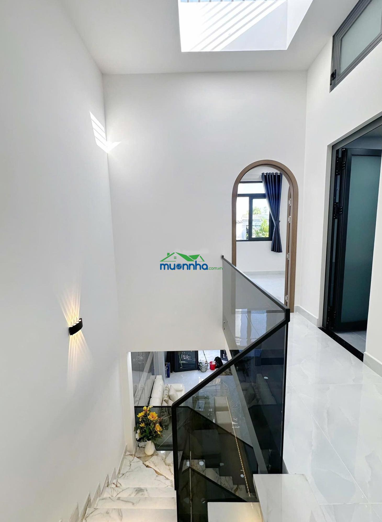 Nhà đẹp ở ngay giáp quận 6, hẻm rộng - 3