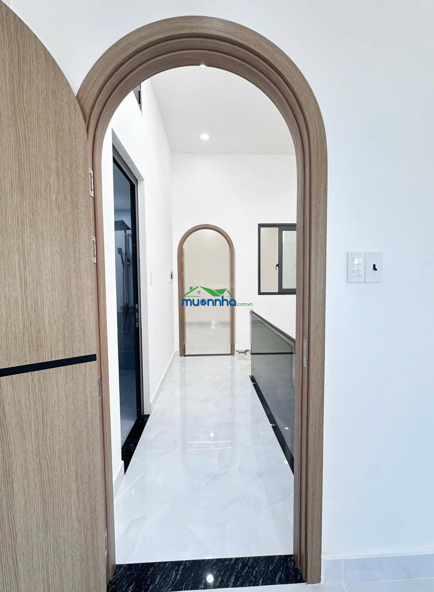 Nhà đẹp ở ngay giáp quận 6, hẻm rộng - 2