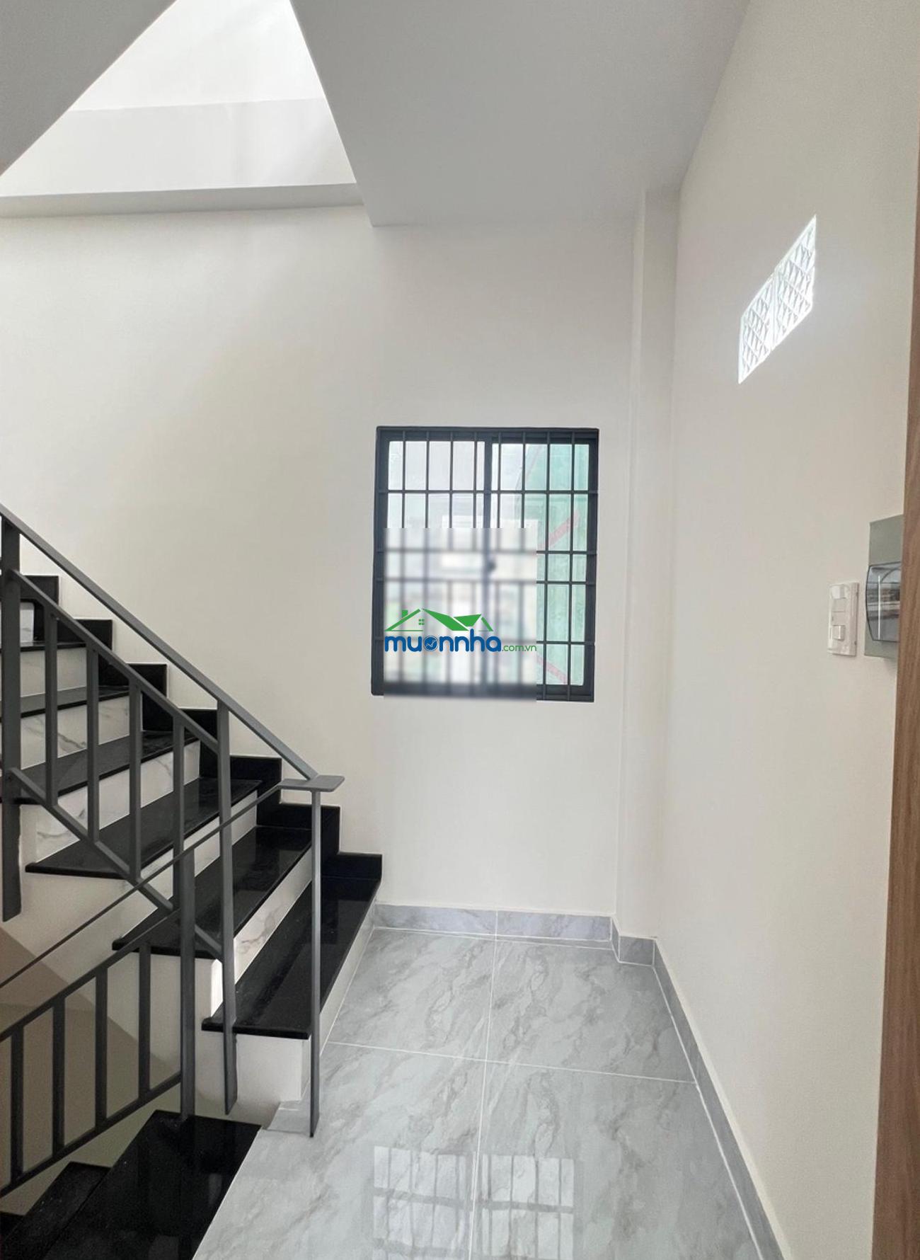 Bán nhà lạc long quân 4 x 8m, 6,980 tỷ. nhà mới ở ngay, kết cấu 5 tầng + nhà có 3pn rộng - 2