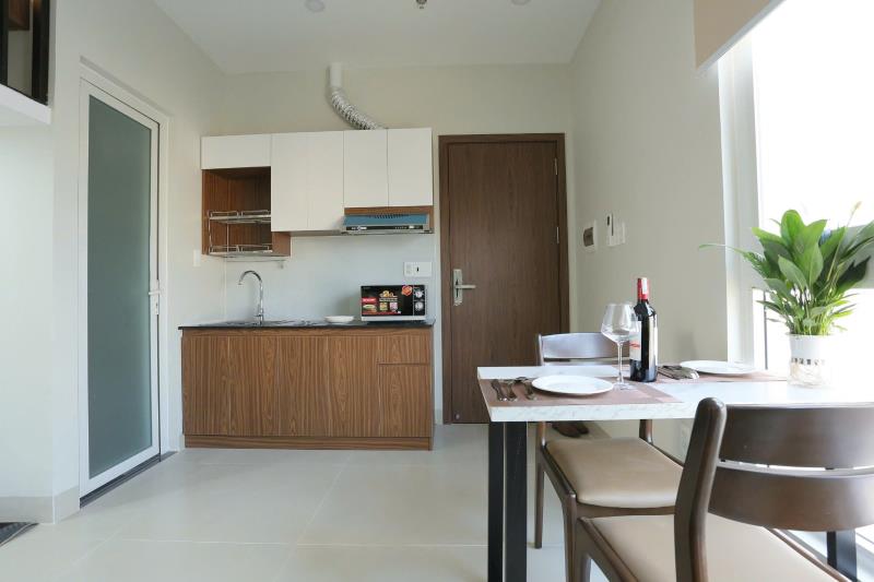 Cho thuê chdv dạng phòng duplex ngay ngã 4 hàng xanh gần các trường đại học lớn  - 2
