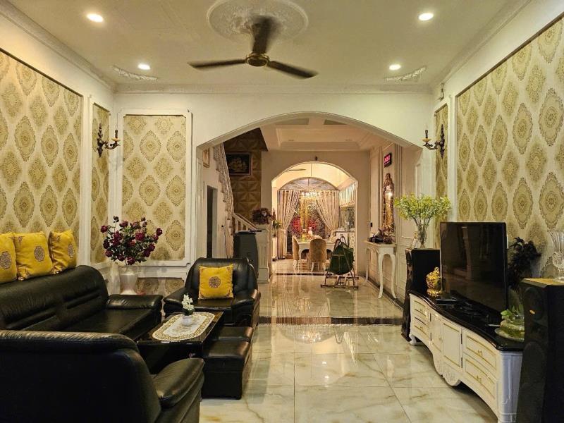 Mặt tiền đường dn4 rộng 16m - ngay đường song hành - giáp gò vấp - cạnh công viên an sương - nhà mới tặng full nội thất chỉ nhỉnh 12 tỷ - 2