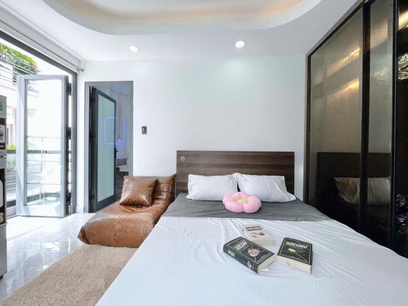 Căn hộ ban công, gần chợ bà chiểu, dễ di chuyển quận 1, bình thạnh