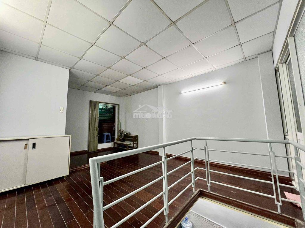 Cho thuê nhà nguyên căn - 1trệt1lửng[4x17m] - 3pn2wc - hẻm 4m - 4