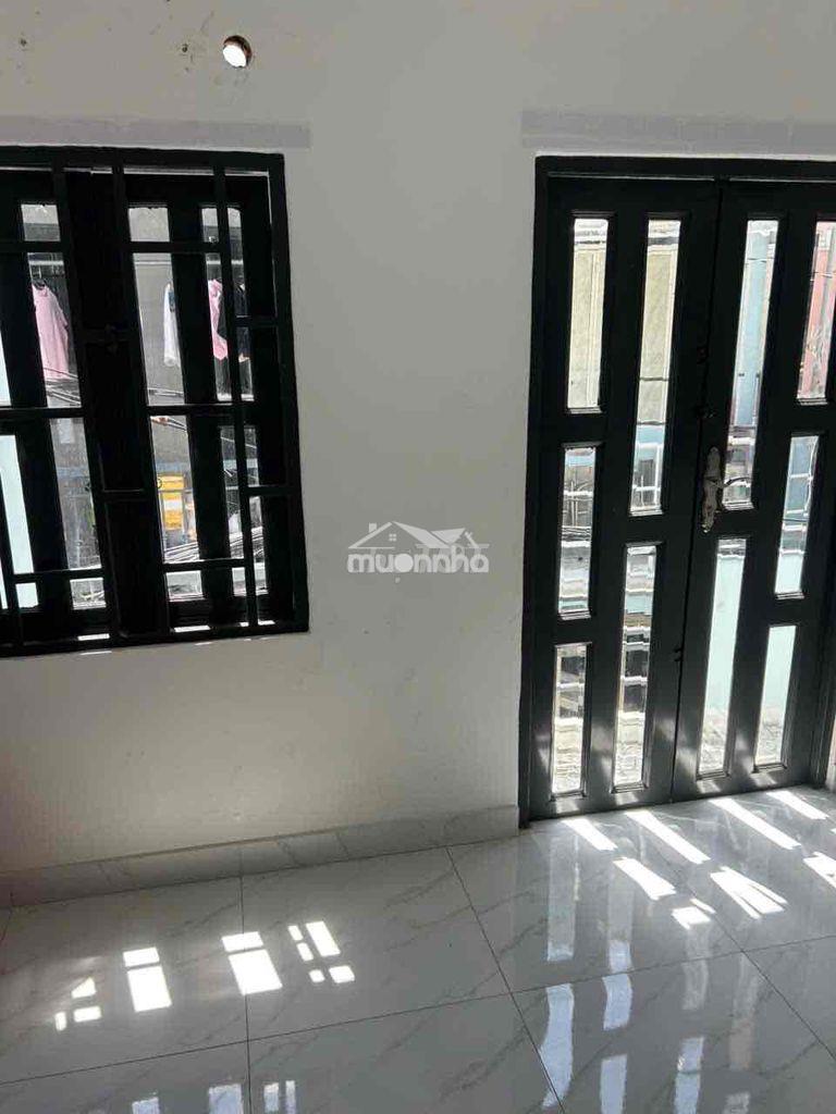 Cho thuê nhà đẹp giá rẻ 2wc 1pn lớn căn góc - 3
