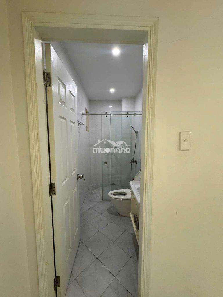 Phòng rộng đủ nội thất 5 triệu - 3