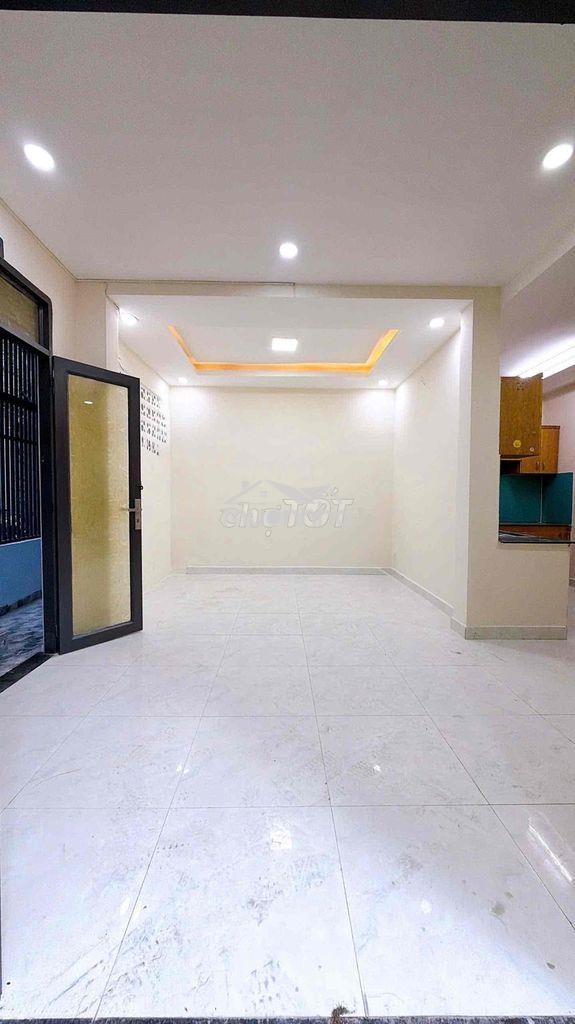Bán nhà hẻm xe hơi btct gần trường đại học luật và nguyễn tất thành - 3