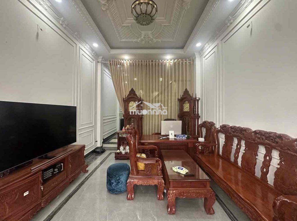 Cần bán nhà mặt tiền đường số 8 , full nội thất cao cấp - 4
