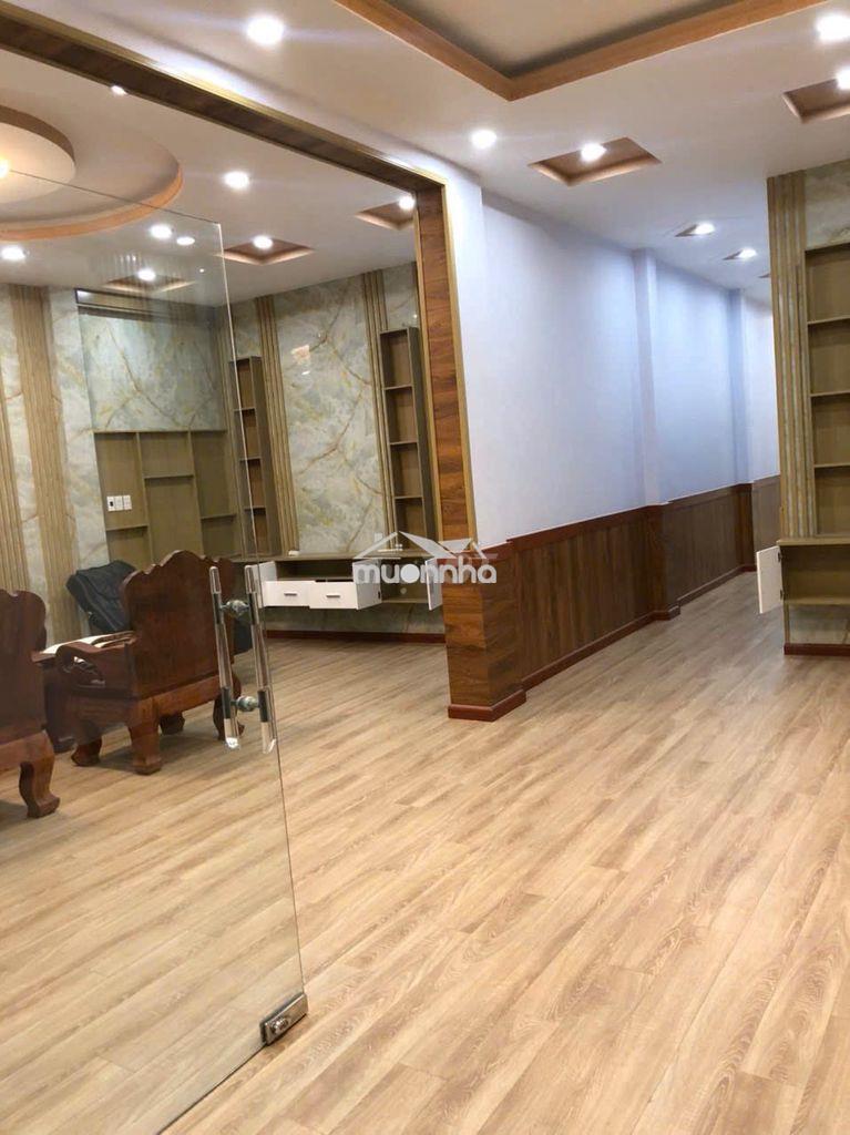 Bán nhà 1 trệt 1 lầu, 6 phòng ngủ, 185m2 tại trung tâm thủ dầu một - 2
