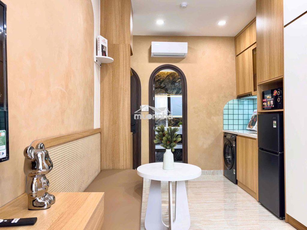 Cho thuê chdv nội thất cao cấp hoàng sa q3 sát trung tâm q1 - 3