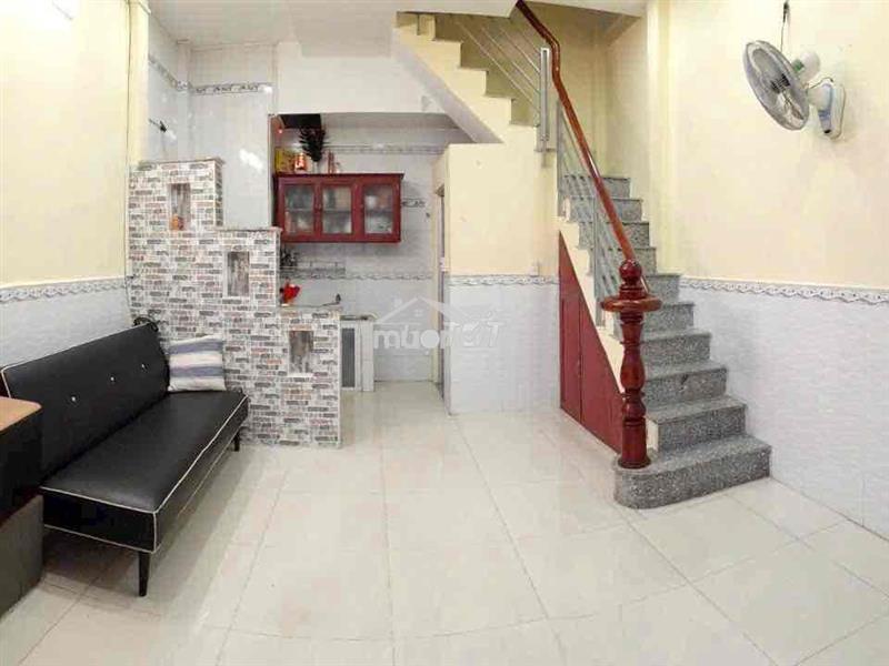 Nhà cần bán đường tôn đản f14q4