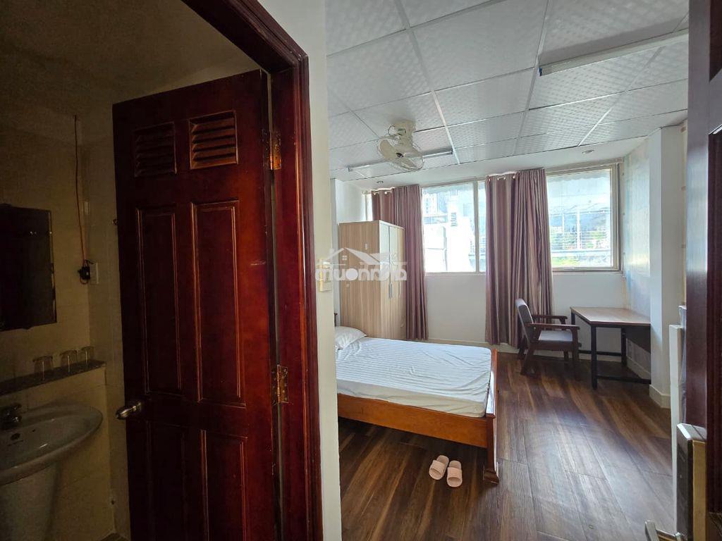 Cho thuê căn hộ ngay sân bay tân sơn nhất - 2