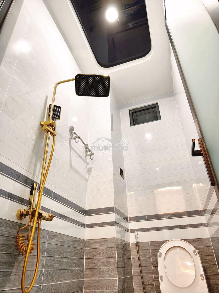 Nhà mới 1 trệt 3 tầng lầu 2 mặt tiền có sân vườn . - 3