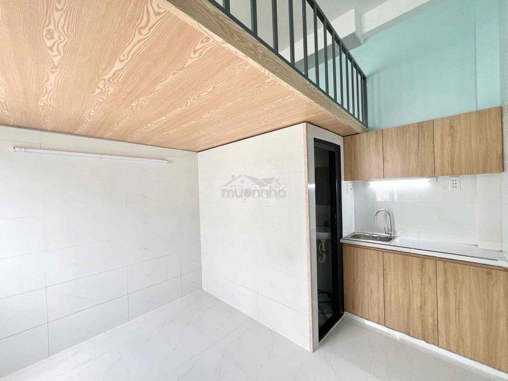 Phòng gác gần đại học văn lang có cửa sổ trời giá sinh viên - 4