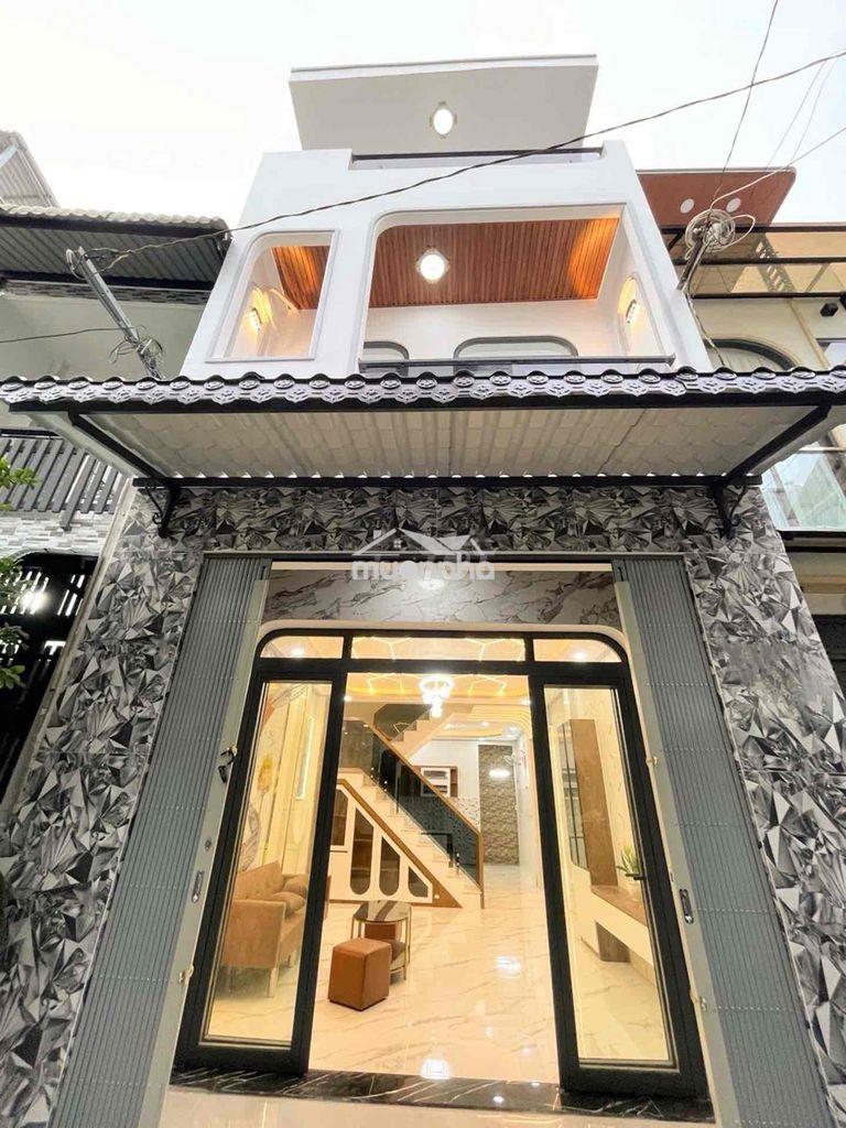 Bán gấp nhà mới đẹp - trung tâm quận 6 - dt 4,2 x 13m, 3 tầng.