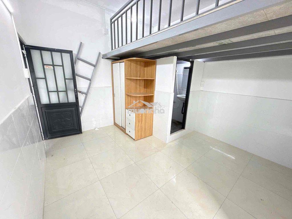 Toà nhà mới xây - ban công - thang máy - gần đại học mở - ful nội thất - 4