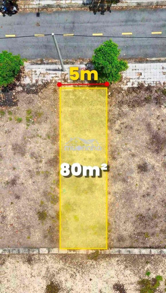 Đường trải nhựa 5.5m giá bằng lô bê tông - 2