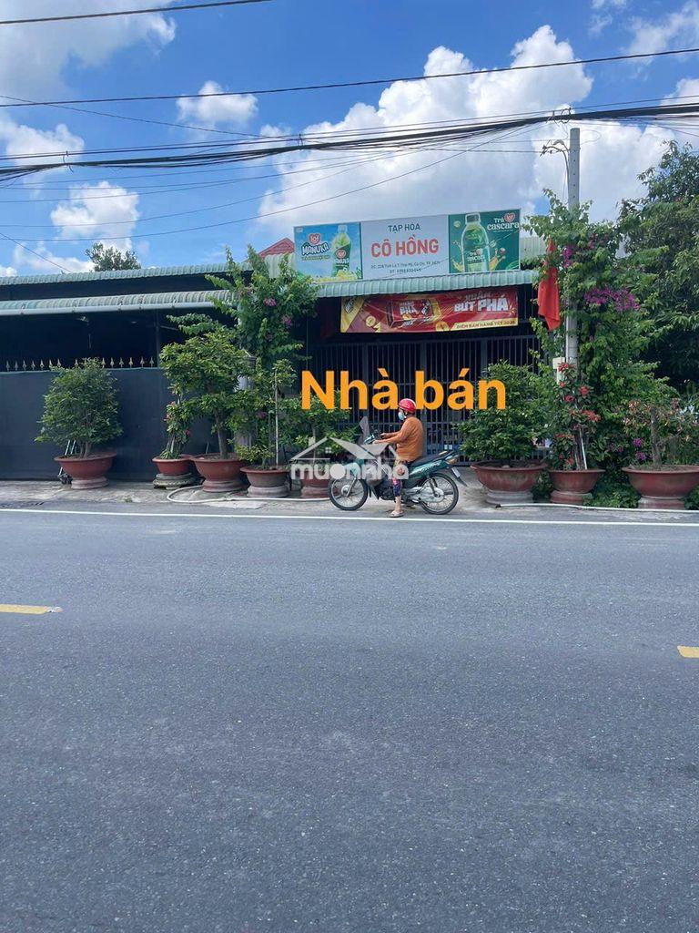 Bán nhà mặt tiền tỉnh lộ 7 dt 126m2 shr chủ ngộp bán gấp giá rẻ 800tr