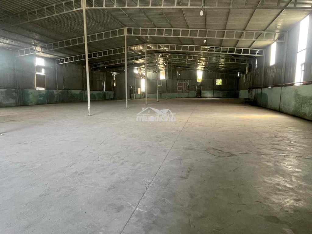 Cho thuê xưởng tân uyên_bình dương 1200m2 - 3
