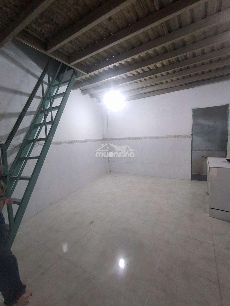 Cho thuê nhà nhỏ đường huỳnh văn nghệ phường 15 tân bình
