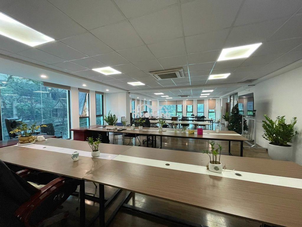 Cho thuê văn phòng đường hai bà trưng, quận 1 / diện tích 150m2 - 3
