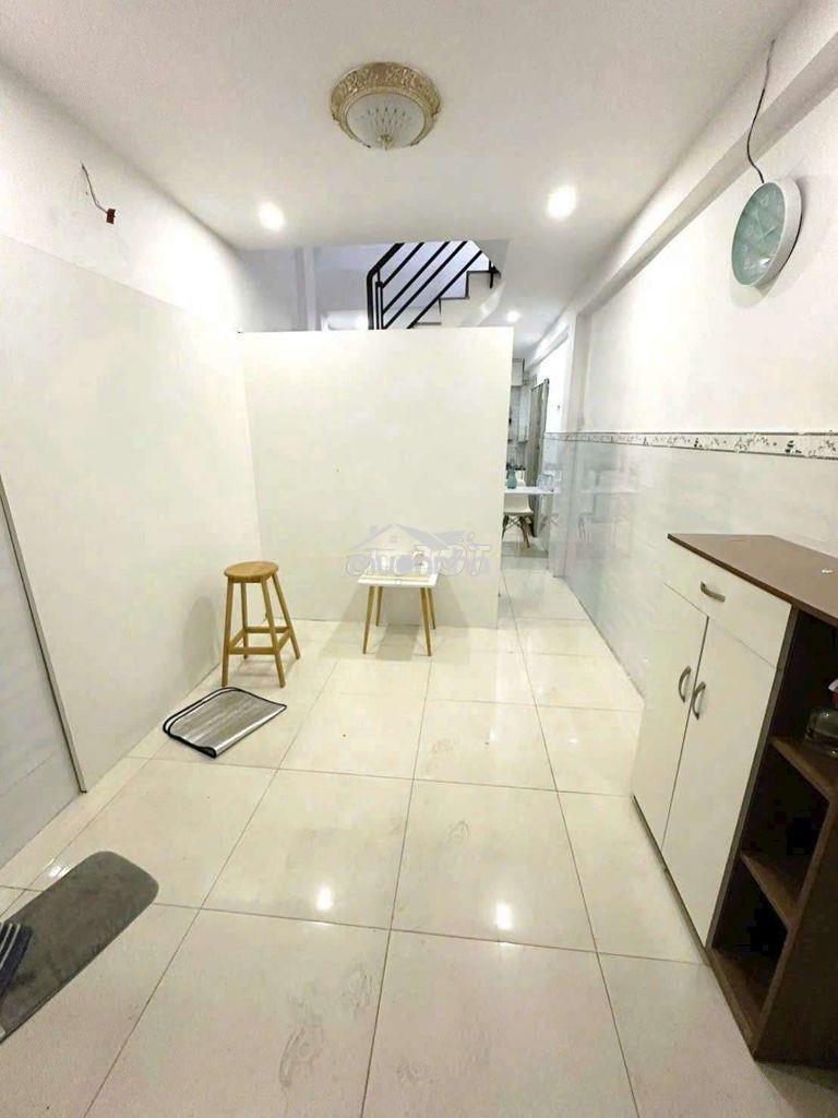 Nhà nguyên căn thạch lam. (2pn, 2wc). dtsd 81m2 - 2