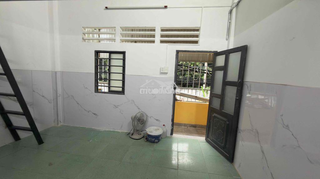 Cho thuê phòng trọ có gác gần đh ngân hàng, đh quốc gia… - 4