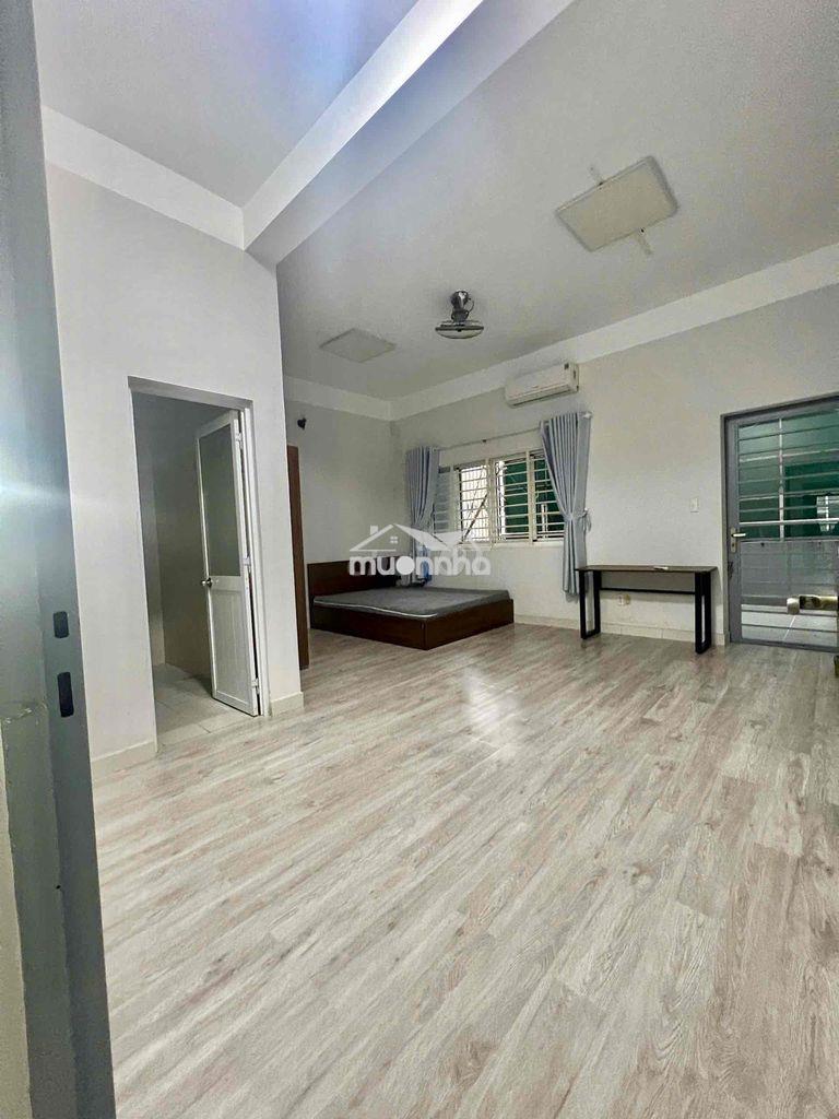 Cho thuê căn hộ dịch vụ mini mặt tiền lý thái tổ
