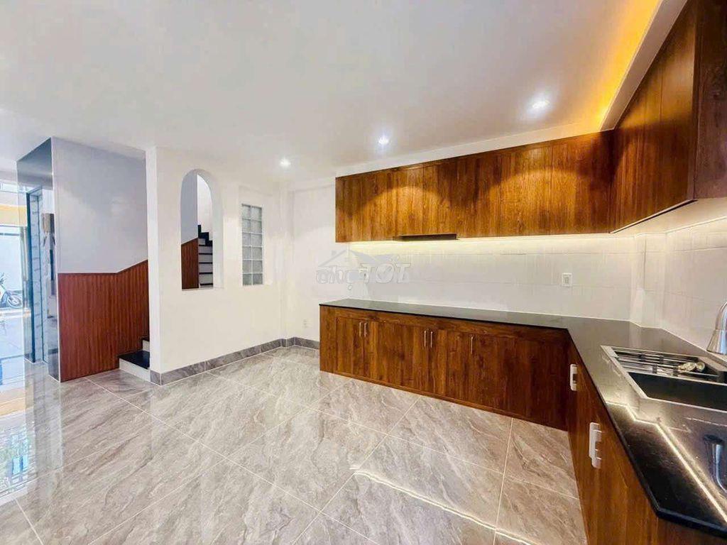 Bán nhà mới 61m2, 5pn, thang máy, 1 sẹc đường số 7 nguyễn duy trinh,q2 - 4