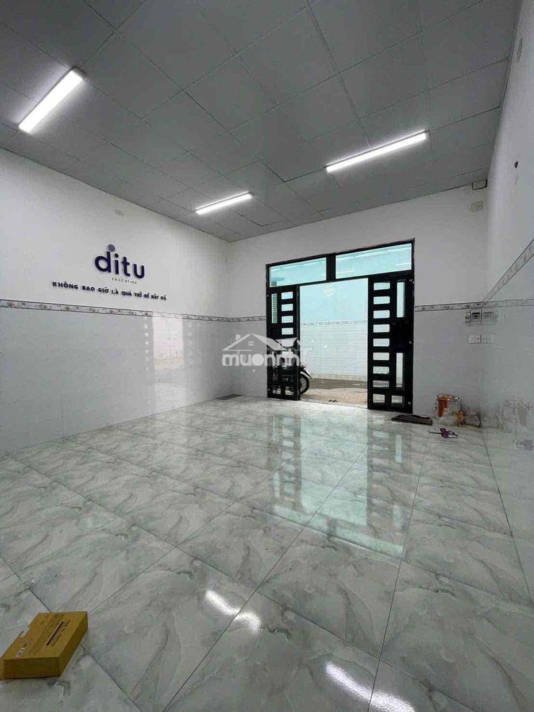 Nhà liên khu 4-5 ( 5x14m ) 3 phòng - 7,5tr/ tháng - 2