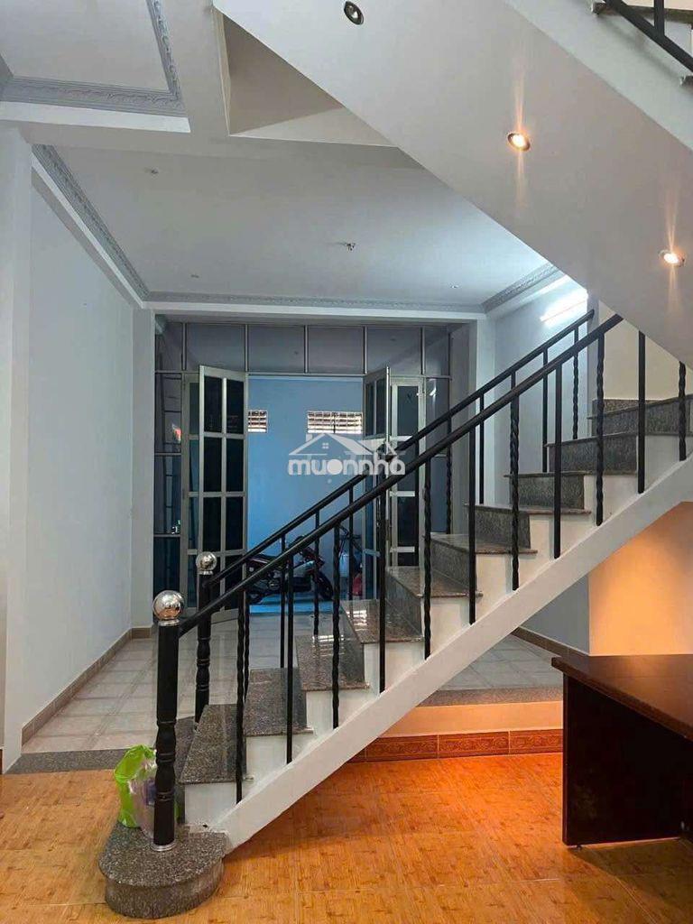 Nhà 1 trệt 1 lầu 2pn 3wc 5x16m hẻm lê văn lương gần lottlemart
