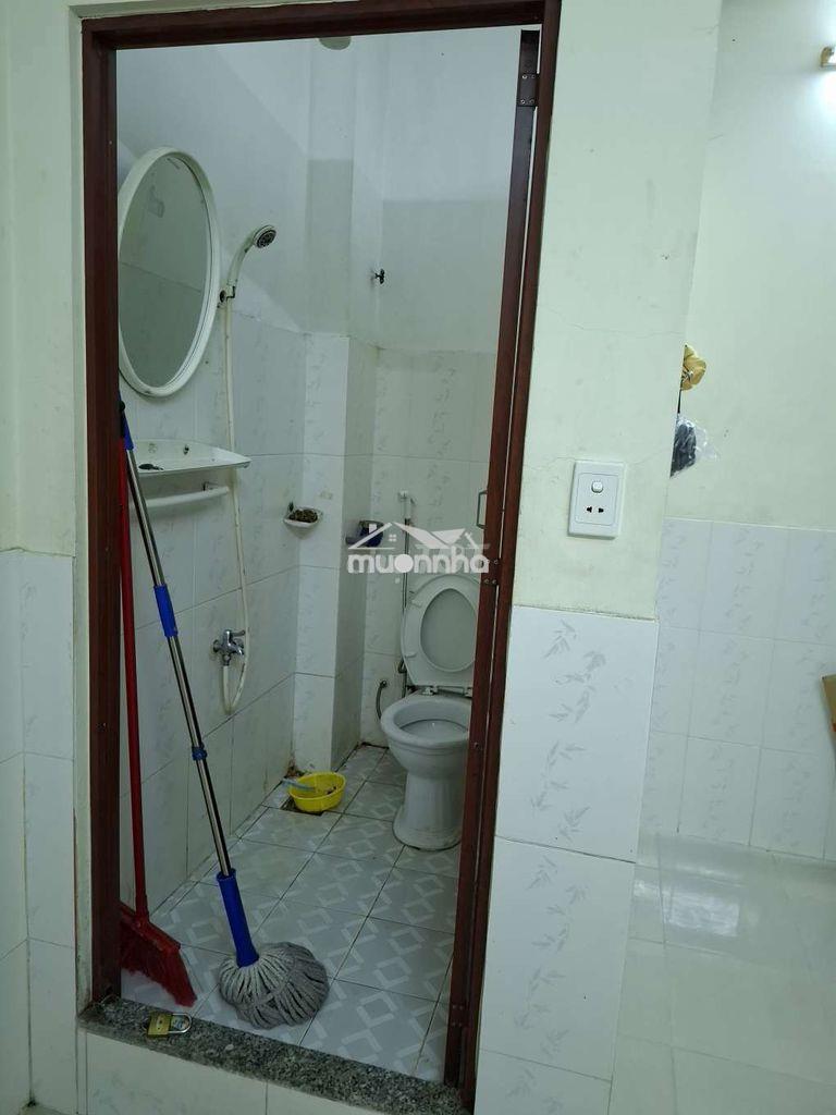 Khu vực an ninh trung tâm quận 10,ngay chợ thuốc tây