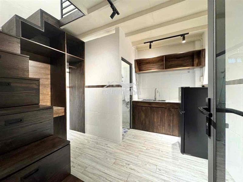 Duplex hiện đại mới, rộng, thoáng, gác cao ở được 3-4 người thoải mái