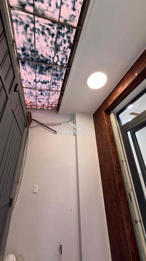 Ngay mặt tiền gần chợ tân hương dt 5x17 4 tầng - 3