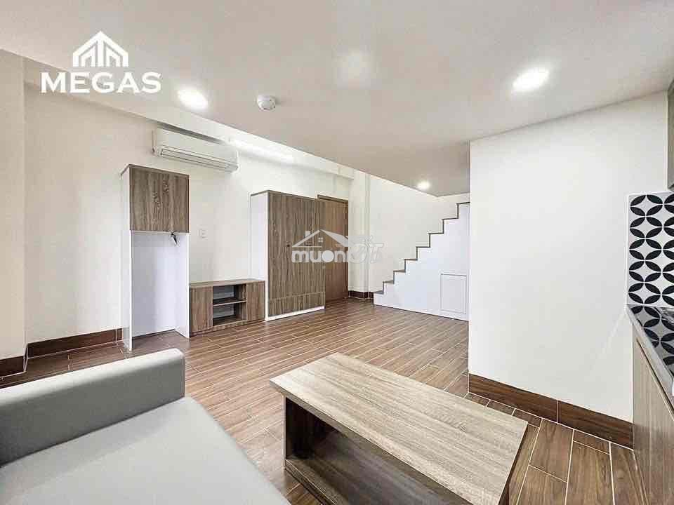 Phòng lớn gác cao full nội thất ngã tư thủ đức - 3