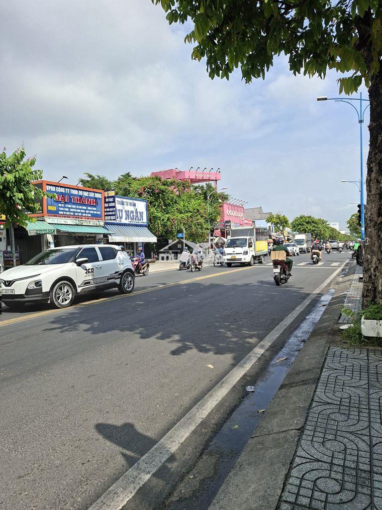 1800m² đất 2 mặt tiền đường nội bộ song hành cách chợ hóc môn 1,5km