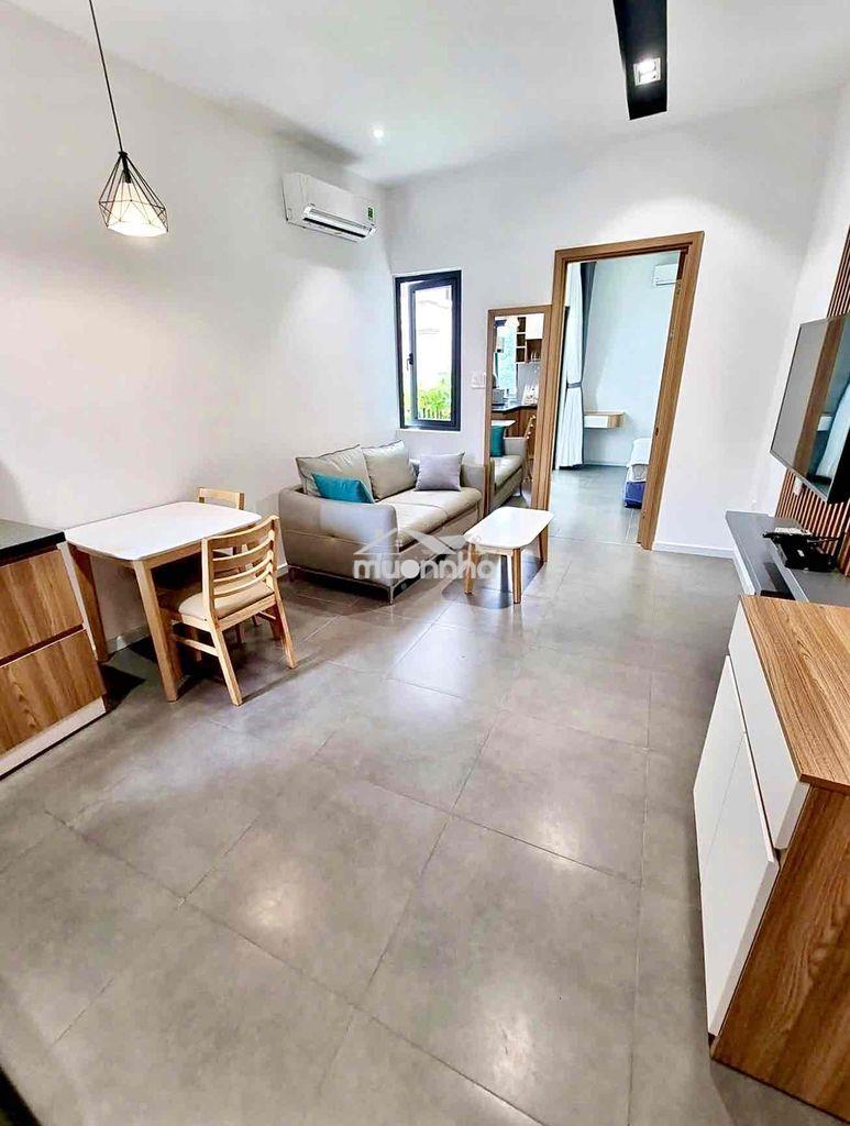 Cho thuê 1pn bancol khu sân bay đường cửu long/yên yên thế sạch sẽ new