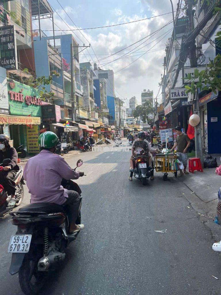 Kẹt tiền bán gấp nhà mặt tiền đặng chất thuộc p2 q8 khu dân cư sầm uất