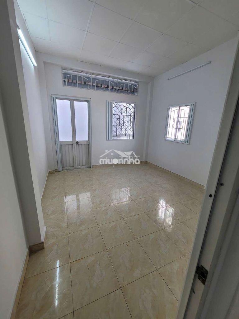 4 phòng ngay cầu vượt cây gõ - 2