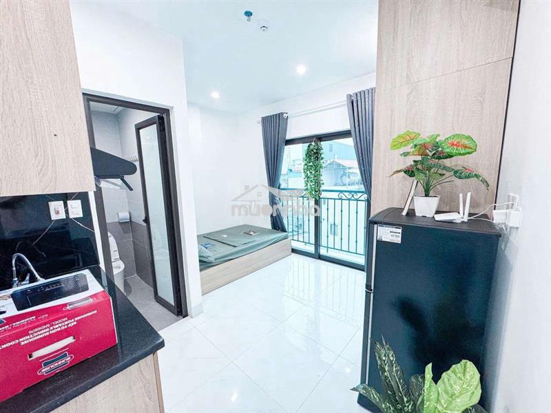 Căn hộ studio ban công 30m2 - gần chợ bà chiểu - phan đăng lưu