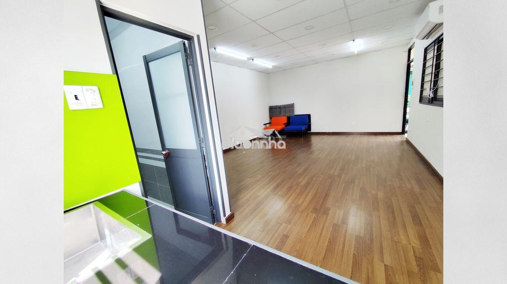 𝟐 Ban công, sàn gỗ, trần la phông, 𝐕𝐈𝐄𝐖 thấy thành phố (🏘️trọ anh vinh) - 2