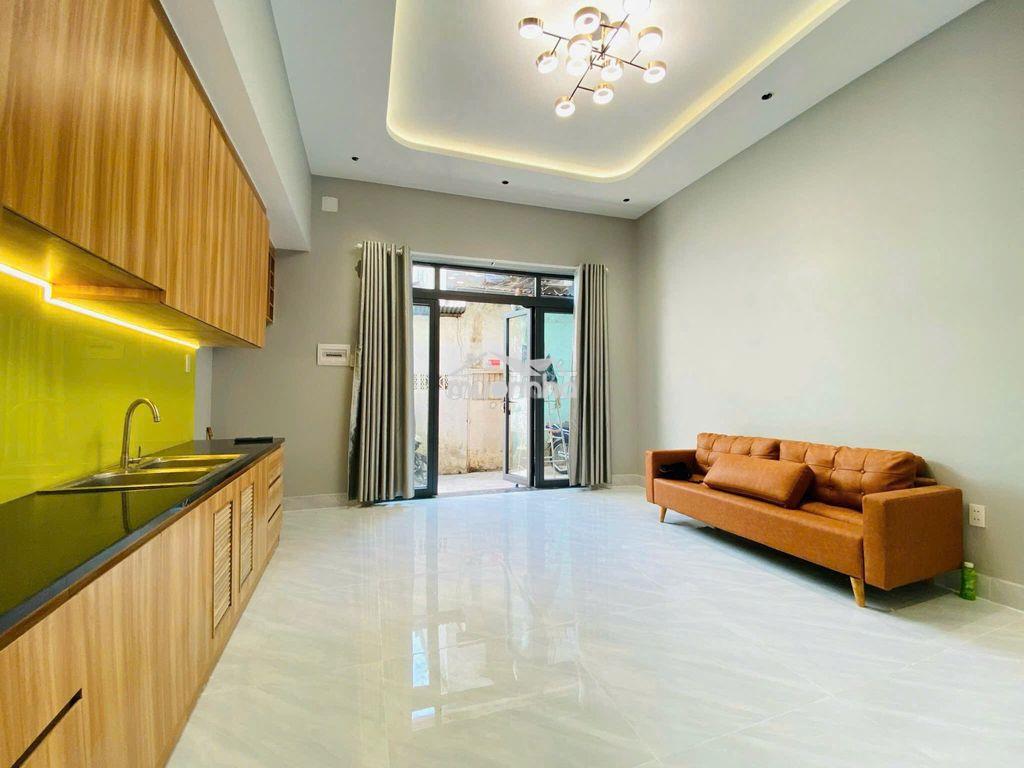 Cho thuê nhà 3 phòng ngủ - có máy lạnh - gần chợ bà chiểu - chỉ 14tr - 2