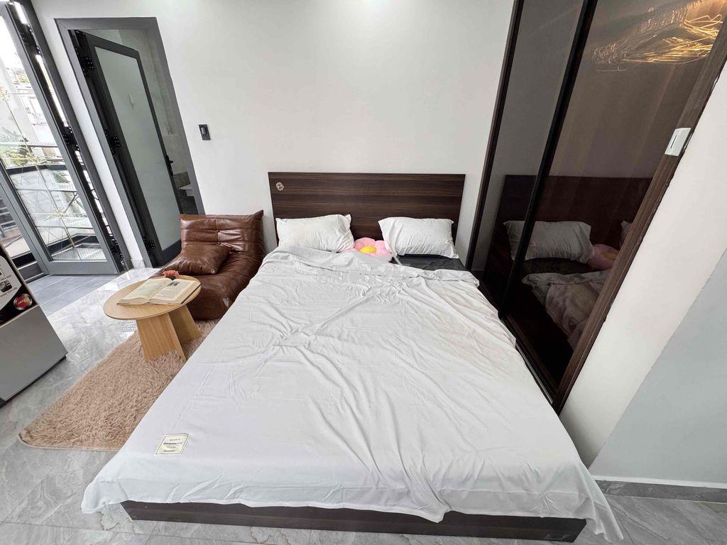 Khai trương 1 phòng ngủ ban công ngay phố phan đăng lưu giáp q1 q3 pn - 2