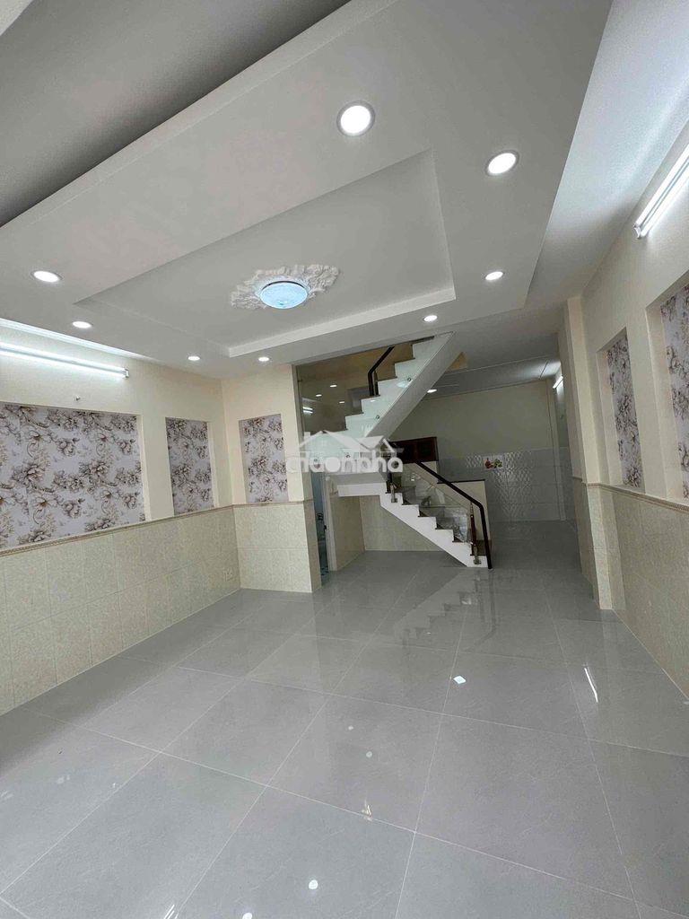 Cho thuê nhà nc hẻm 1/ nguyễn sơn q.tp 5x3x11 trệt lầu thông thoáng - 2
