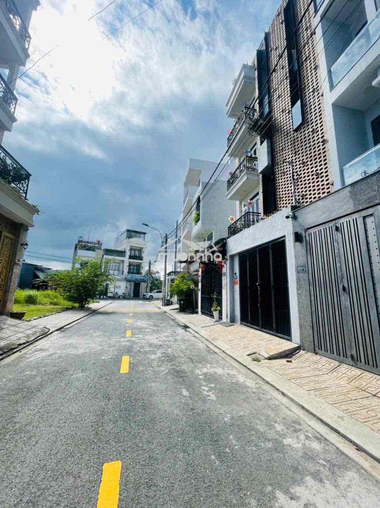 Nhà 1 trệt 2 lầu mới đẹp sẵn nội thất  gần global city