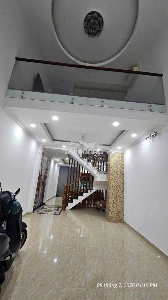 Nhà mới hẻm xe hơi 3 tháng 2, trệt 3 lầu 5pn 6wc 4x15m, 35tr