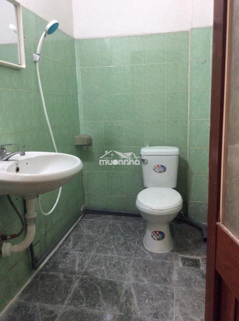 Nhà dư phòng cho thuê, 2 phòng liền kề 60m2 (lầu 1), ngay etown c.hoà - 3
