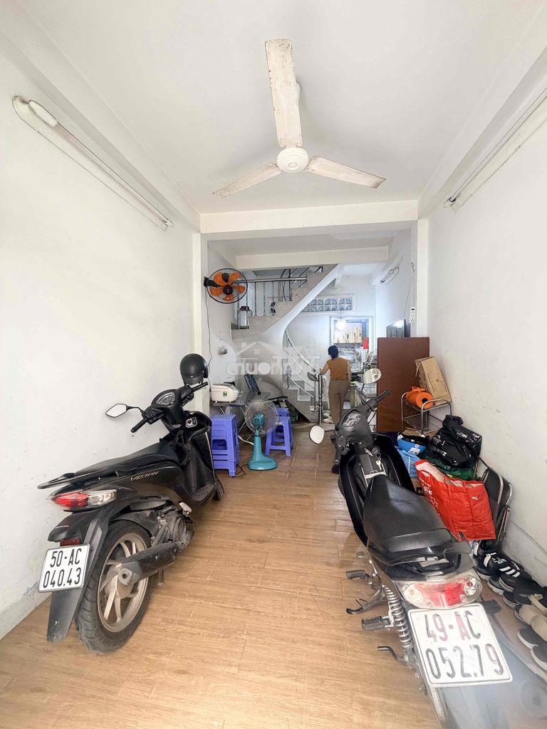 Nhà cmt8 hxh 3pn quận 10