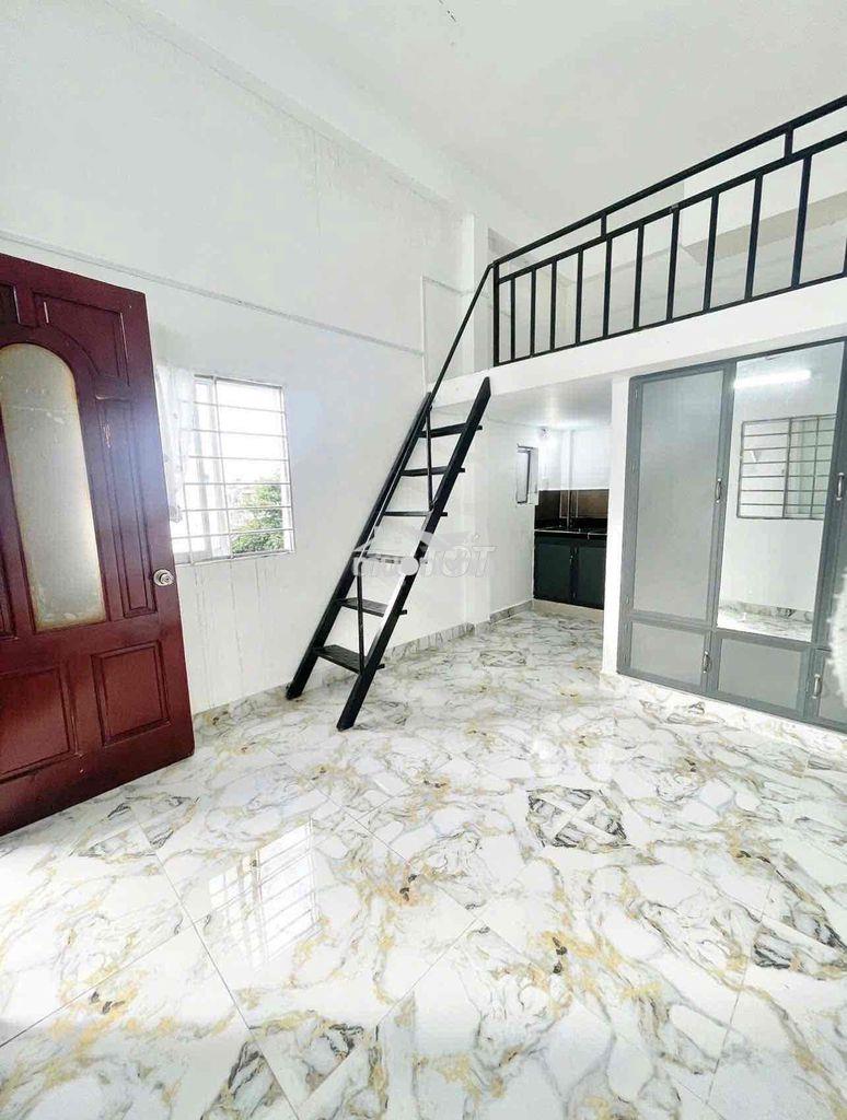 Cho thuê phòng trọ có gác không giới hạn người và xe ngay đh văn lang